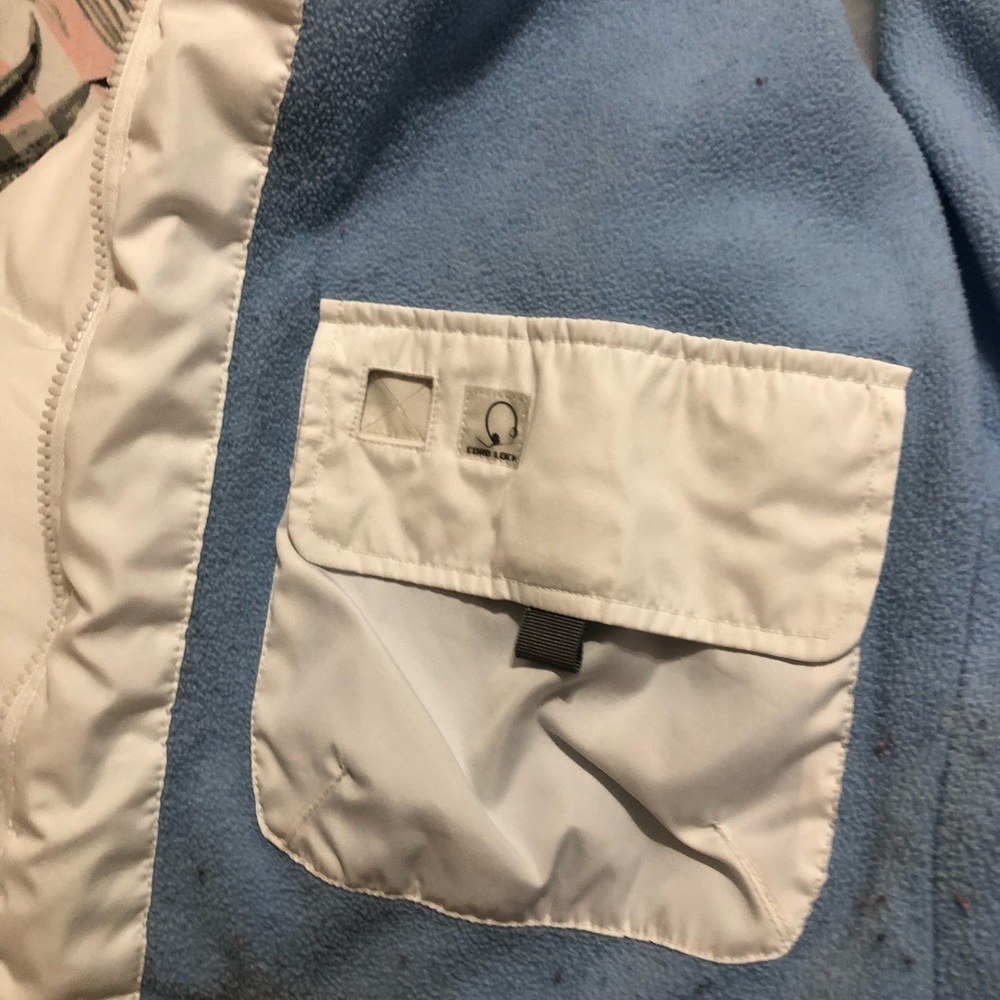 Winter Coat - image 4